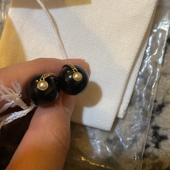 Dior Tribales Earrings Bronze-Finish Metal with White and Black Resin Pearls - Picture 4 of 12